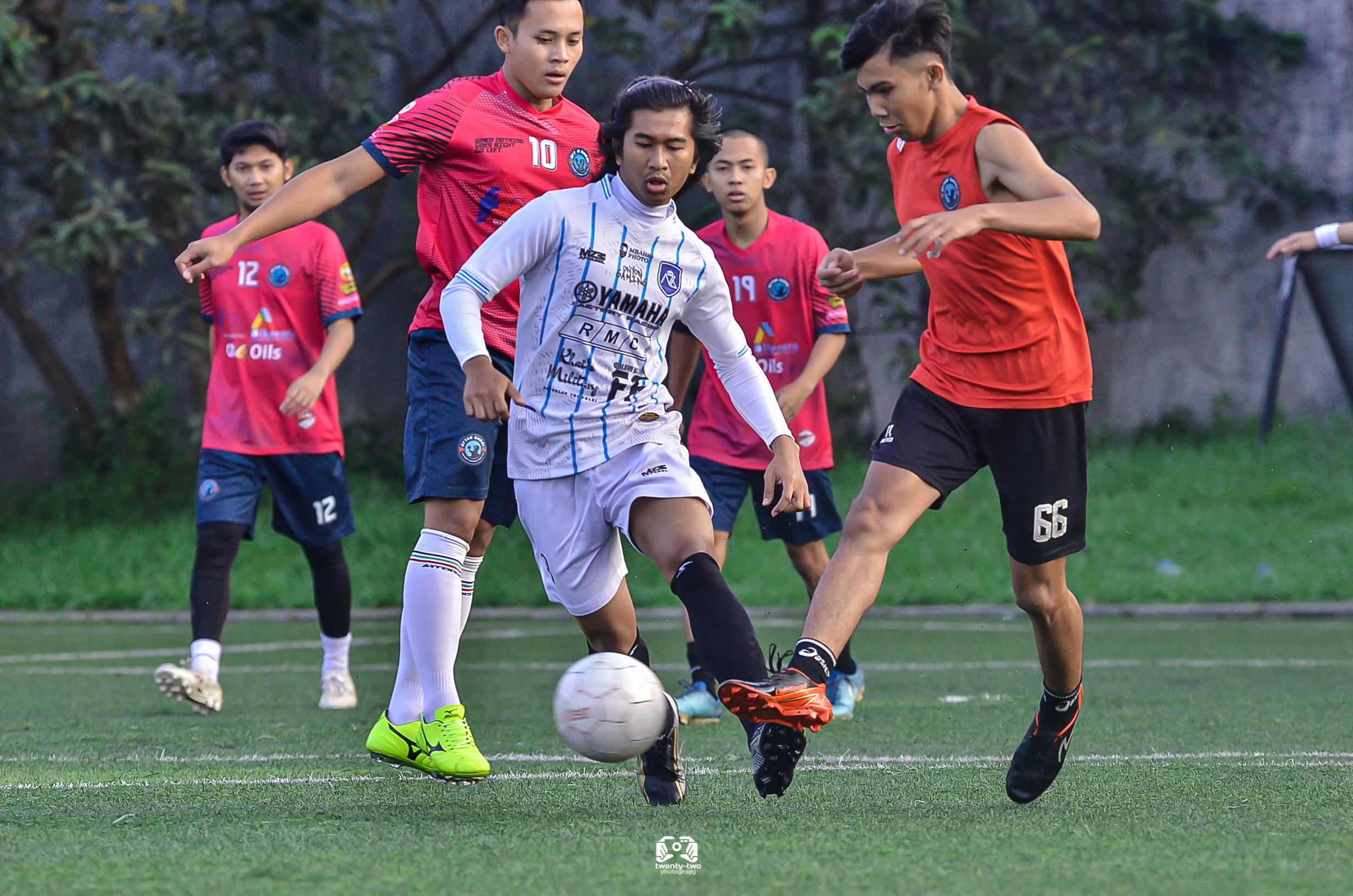 twentytwo(eka)-79